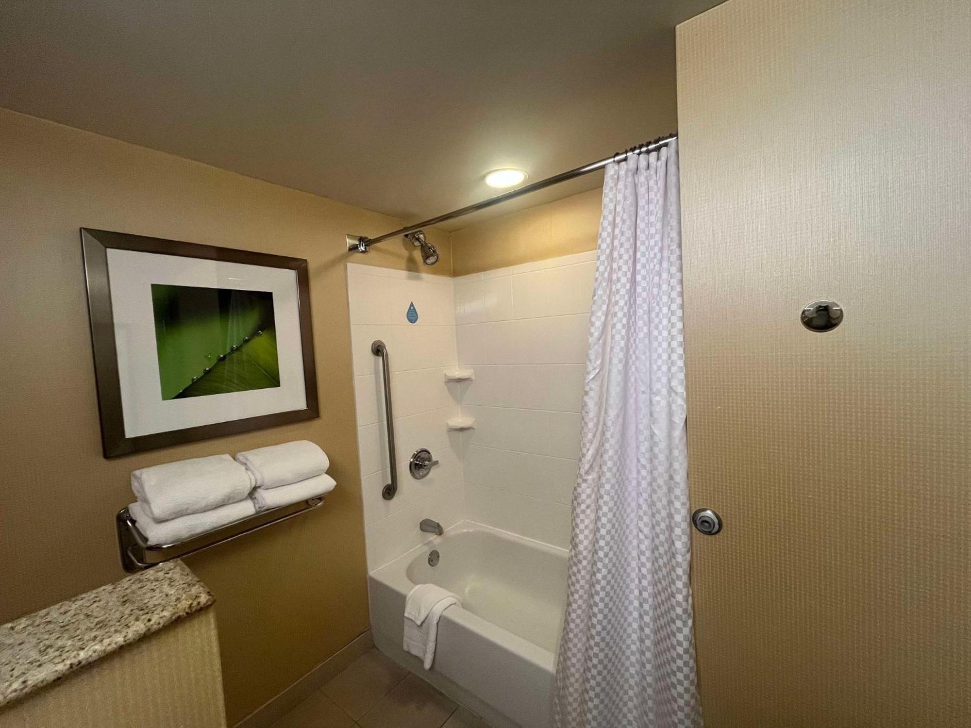 Sonesta Essential Junction City Ngoại thất bức ảnh